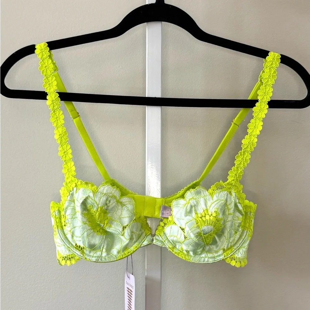 Savage X Fenty Floral Lace Unlined Underwire Bra Acid Lime Neon Green [34B]